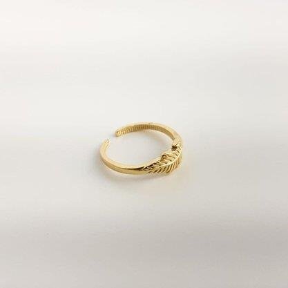 ANEL FALANGE PENA RELEVO DOURADO | BANHADO EM OURO 18K