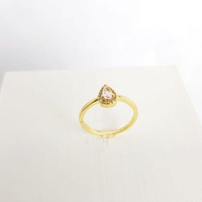 ANEL FINO PEDRA GOTA ROSA 5MM CRAV AO REDOR | BANHADO EM OURO 18K
