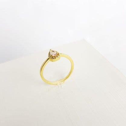 ANEL FINO PEDRA GOTA ROSA 5MM CRAV AO REDOR | BANHADO EM OURO 18K