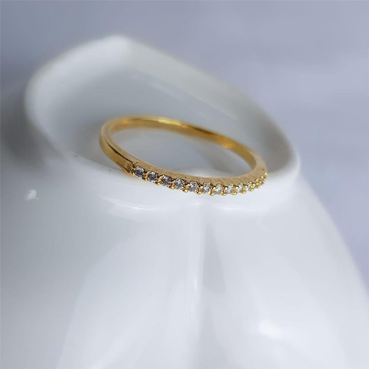 ANEL APARADOR AVULSO 1 FILEIRA CRAVEJADA 2MM | BANHO DE OURO 18K ECOMM