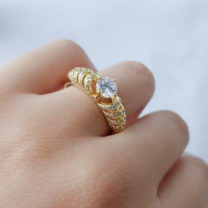 ANEL GRANDE ARO CONCAVO SOLITARIO FILETES | BANHO 18K ECOMM