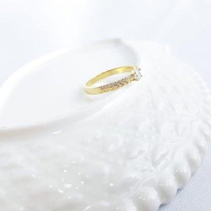 ANEL SOLITARIO 4MM ARO CRAV TEXTURIZADO | BANHADO EM OURO 18K