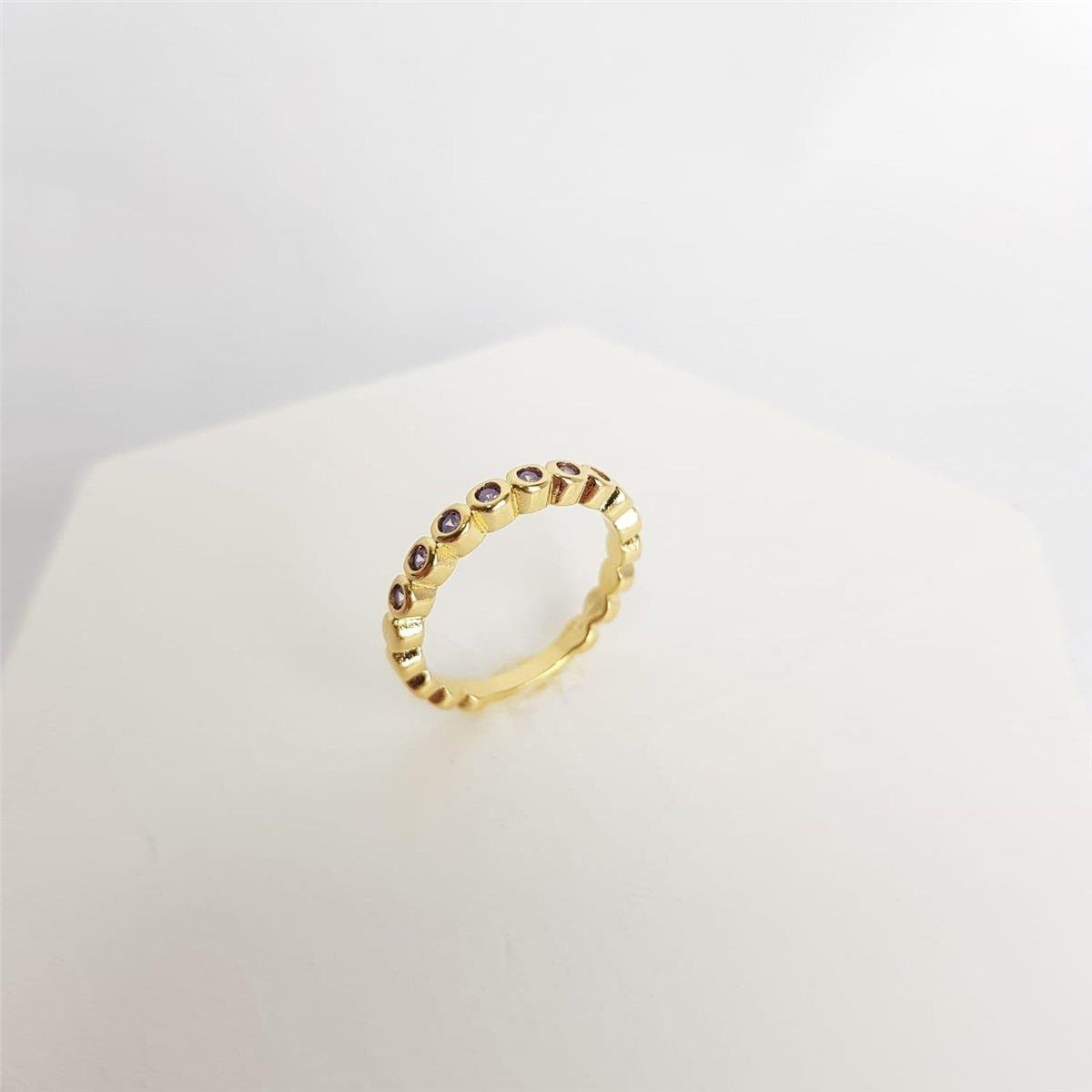 ANEL ZIRC REDONDAS LILAS E ACABAMENTO DOURADO ECOM
