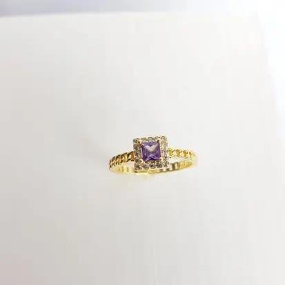 ANEL ARO EM ELOS RETANG ZIRC LILAS CRAV REDOR | BANHADO EM OURO 18K