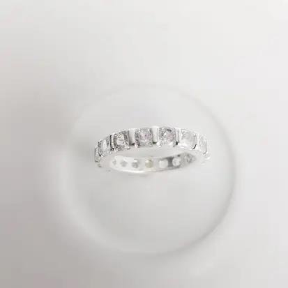 ANEL TODO EM ZIRCONIA E FILETES | BANHO DE PRATA