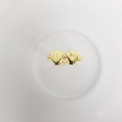 ANEL ARO TORCIDO 2 CONCHAS LISAS AO MEIO | BANHADO EM OURO18K