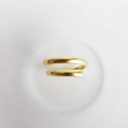 ANEL EM ARO DUPLO LISO ACETINADO/BRILHOSO| BANHADO EM OURO 18K