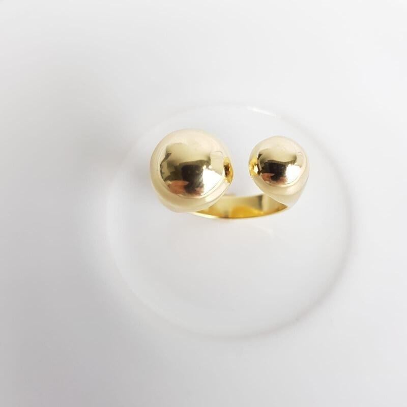 ANEL ABERTO FRENTE EM 2 ESFERAS LISAS