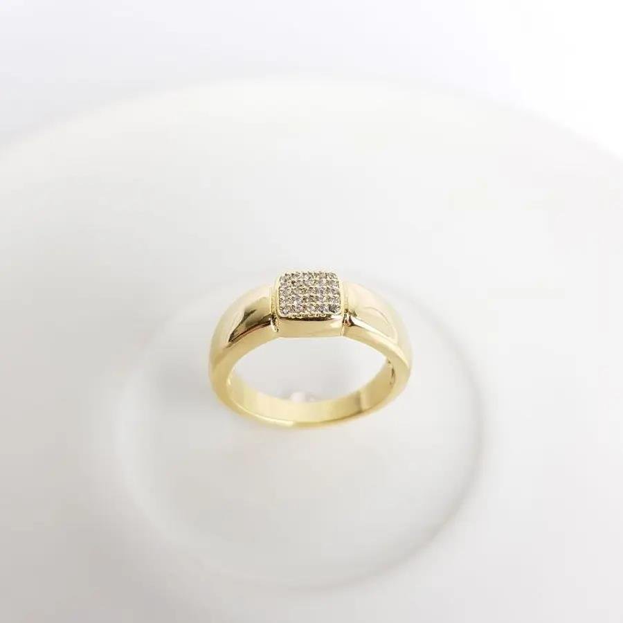 ANEL LISO C/ QUADRADO AO MEIO CRAVEJADO ZIRC