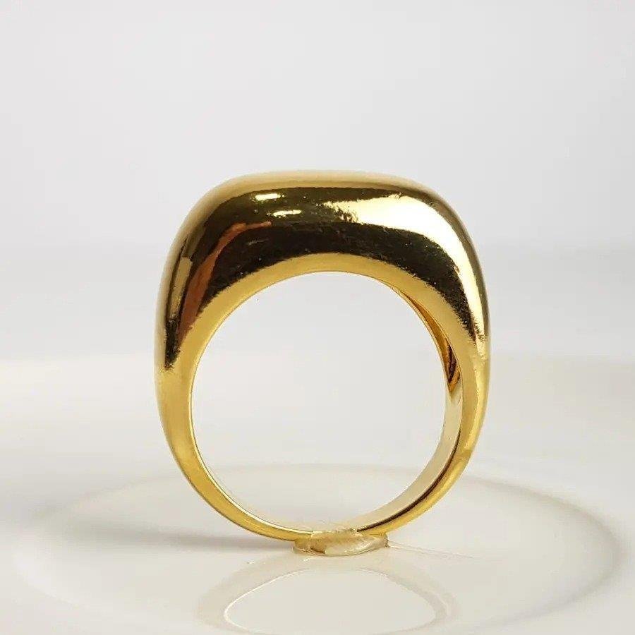 ANEL ARO LISO FRENTE QUADRADO OVAL | BANHADO EM OURO 18K