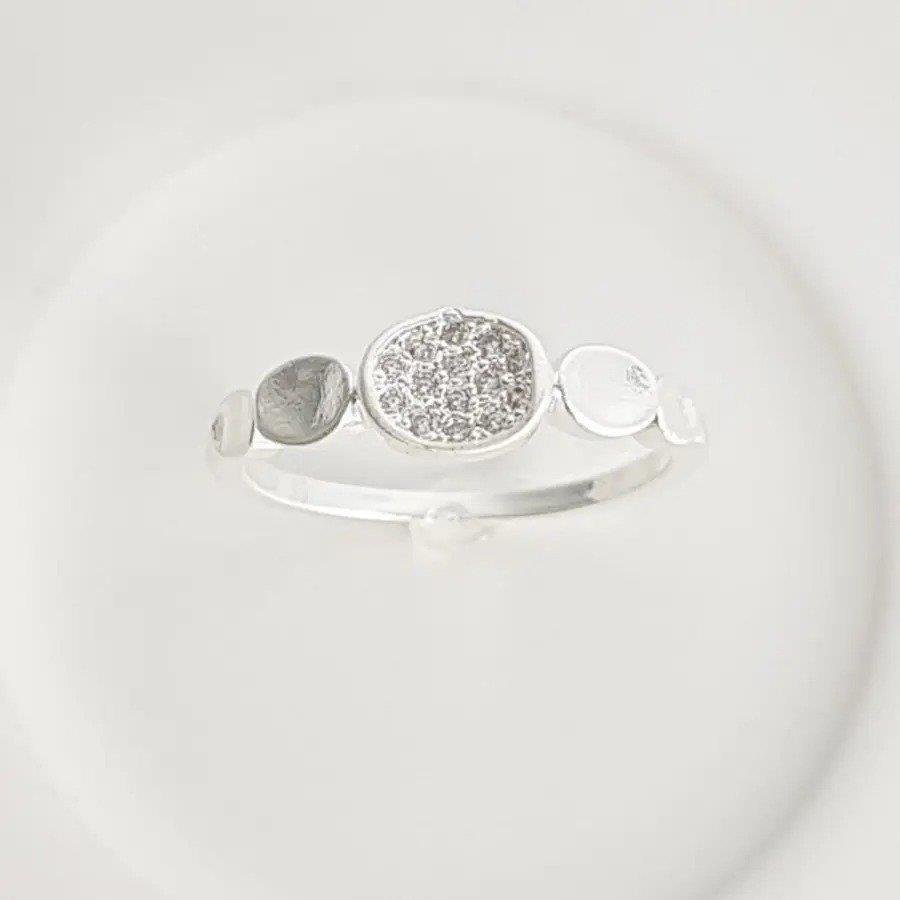 ANEL ARO LISO FRENTE EM OVAIS LISOS/MEIO CRAV | BANHO DE PRATA