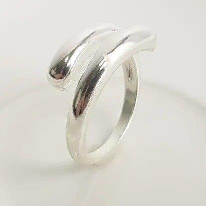 ANEL ARO ABERTO ENTRELACADO LISO B.PRATA