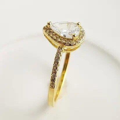 ANEL SOLITARIO ARO CRAV GOTA CRISTAL REDOR CRAV | BANHO DE OURO 18K 