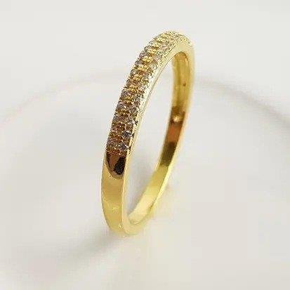 ANEL MEIA ALIANCA 2 FILETE CRAV CRISTAL | BANHADO EM OURO 18K