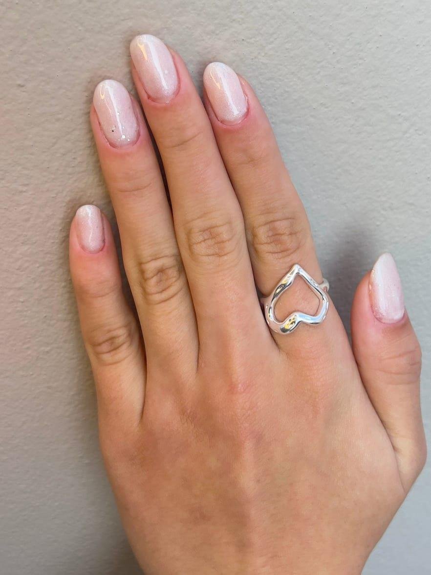 ANEL CORAÇÃO ARO ONDULADO LISO | BANHO DE PRATA