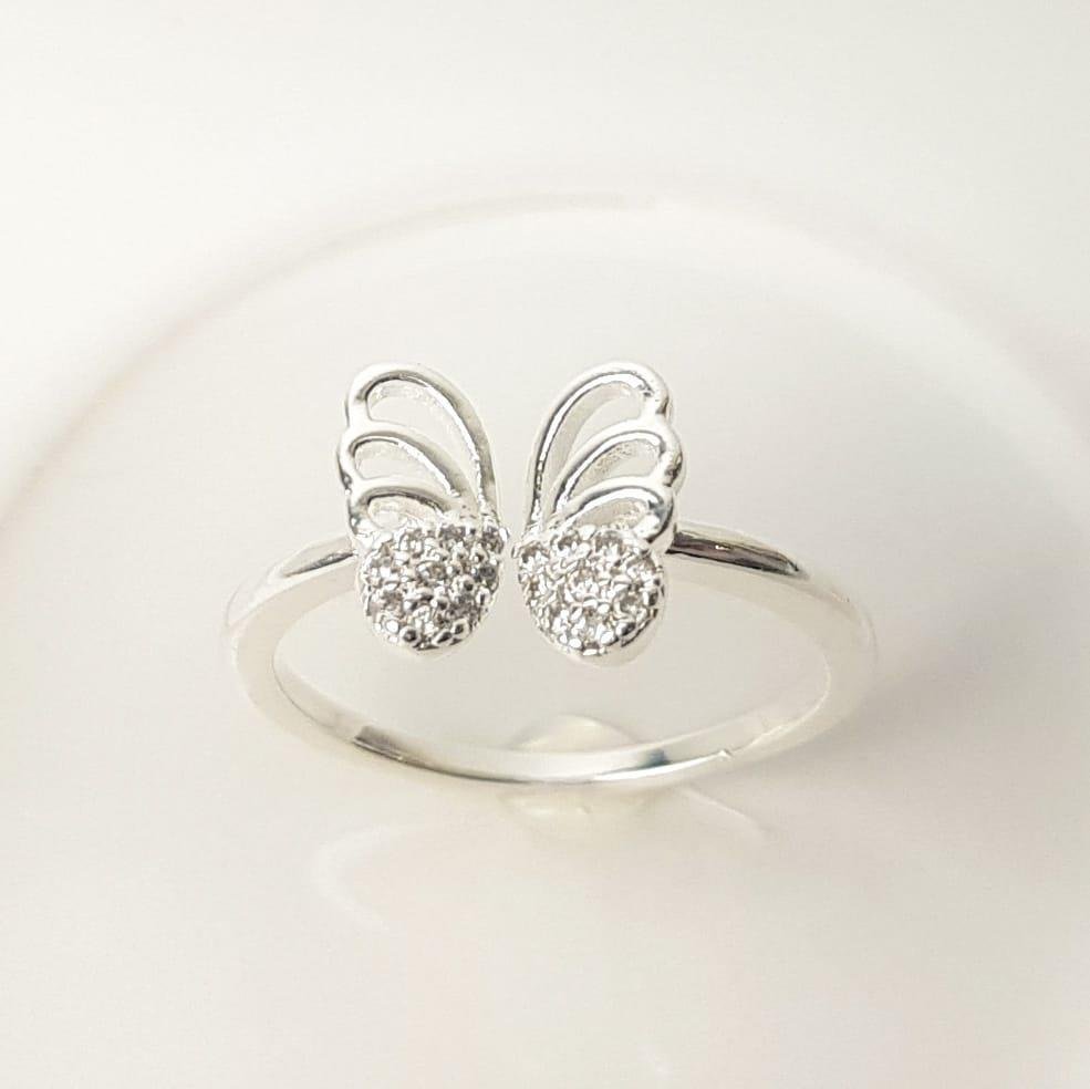 ANEL ARO REGULÁVEL BORBOLETA ARO VAZADO BASE CRAVEJADA | BANHO DE PRATA