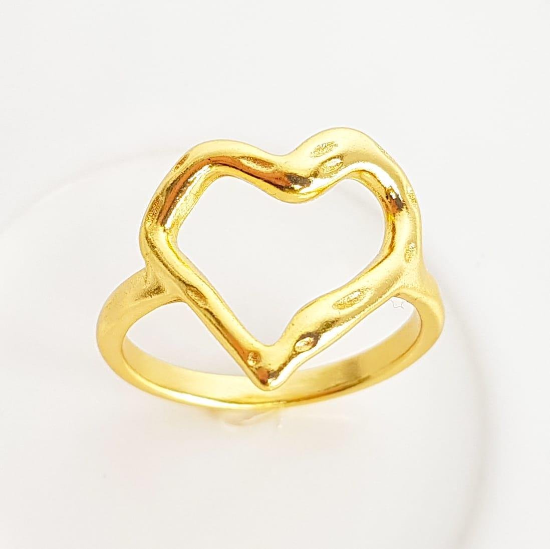 ANEL ARO LISO CORAÇÃO EFEITO DERRETIDO | BANHADO EM OURO 18K 