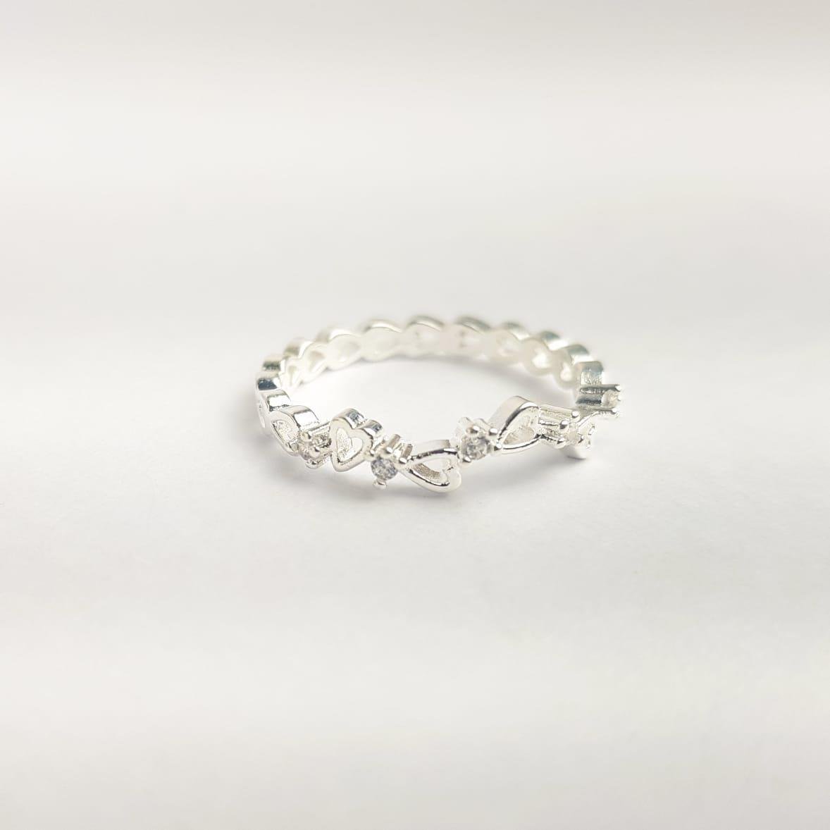 ANEL ARO EM CORAÇÕES VAZADOS COM PONTO DE LUZ | BANHO DE PRATA 