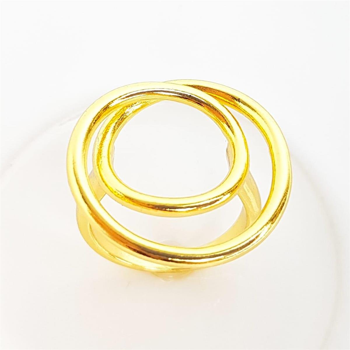 ANEL ARO LISO FRENTE EM CÍRCULO ENTRELAÇADO LISO |BANHADO EM OUO 18K 