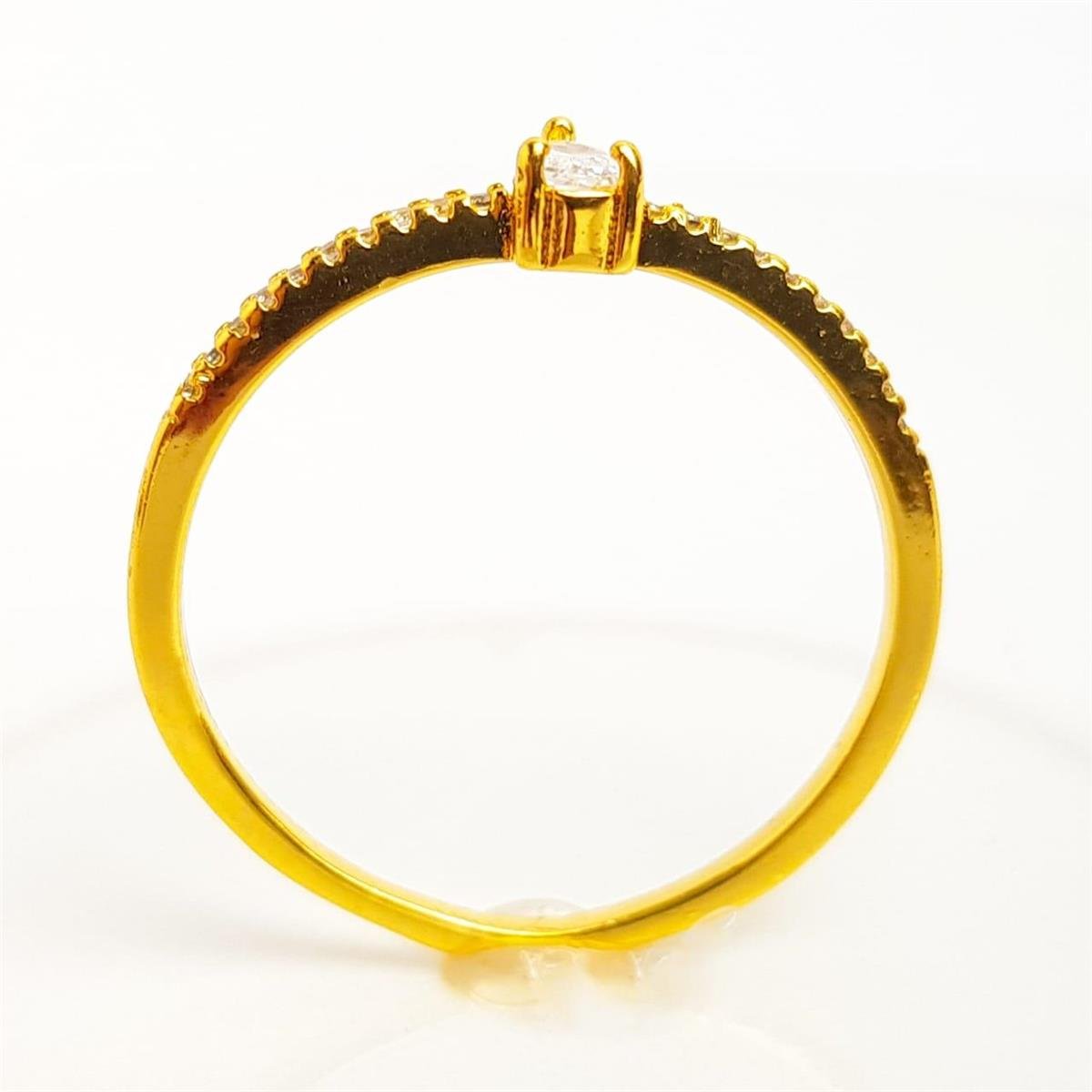 ANEL ARO CRAVEJADO GOTA CRISTAL AO MEIO|BANHADO EM OURO 18K 