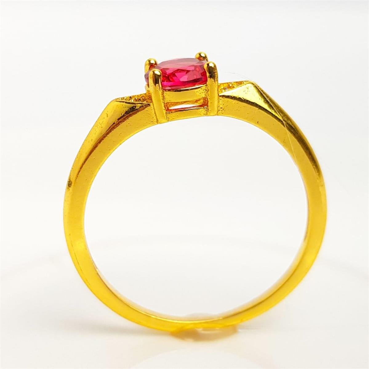 ANEL SOLITÁRIO ARO LISO ZIRCÔNIA BORDO REDOR CRAVEJADO | BANHADO EM OURO 18K 