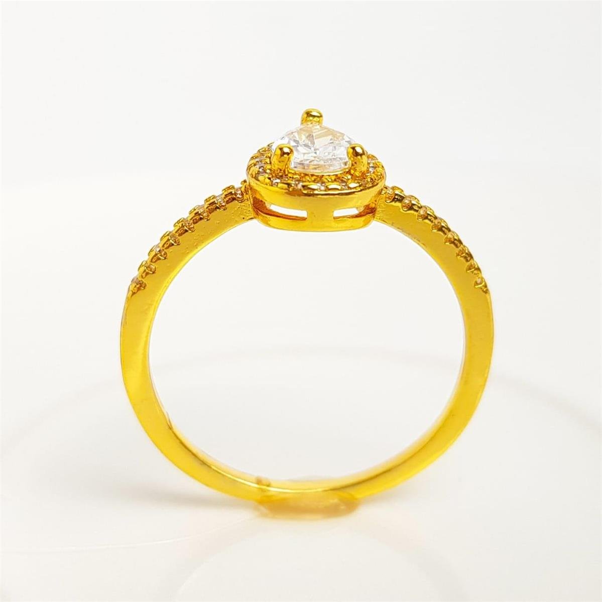 ANEL SOLITÁRIO ARO CRAVEJADO GOTA CRISTAL| BANHADO EM OURO 18K 