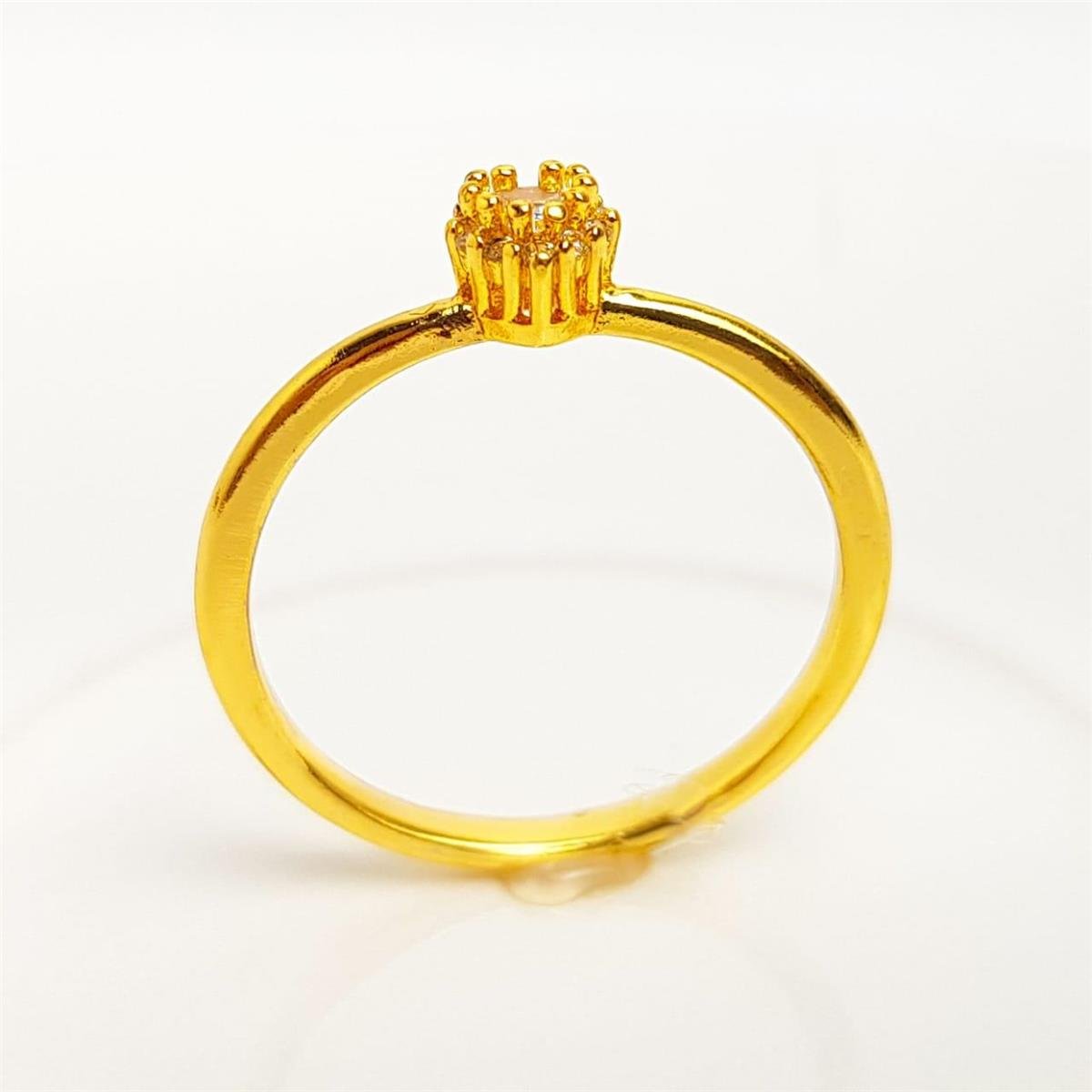 ANEL SOLITÁRIO CORACAO CRISTAL REDOR CRAVEJADO | BANHADO EM OURO 18K 