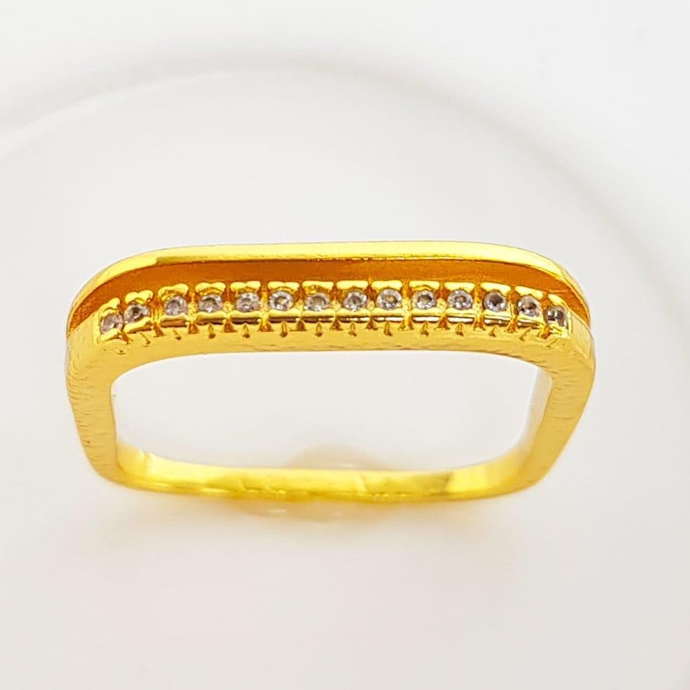 ANEL QUADRADO ARO DUPLO LISO E CRAVEJADO | BANHADO EM OURO 18K 
