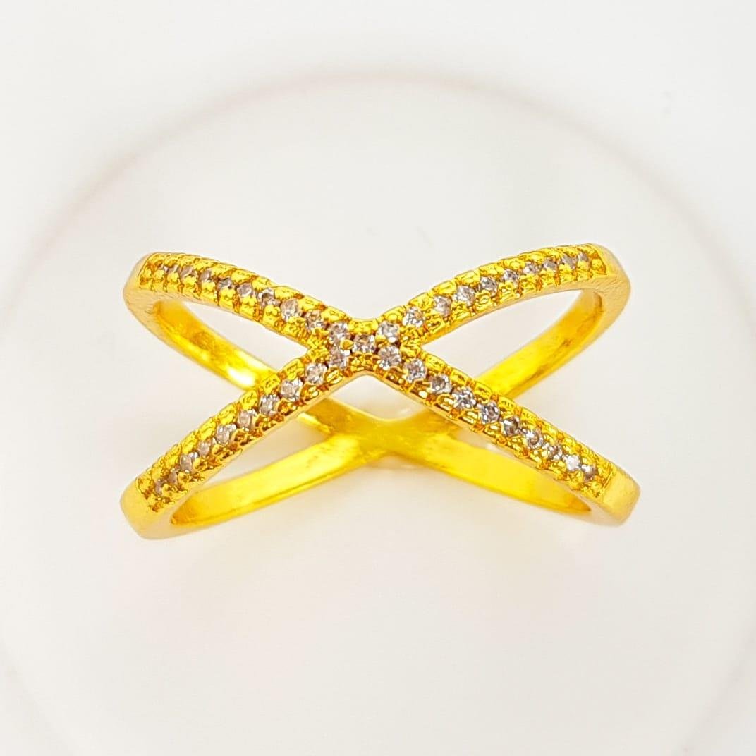 ANEL ARO EM X CRAVEJADO | BANHADO EM OURO 18K 