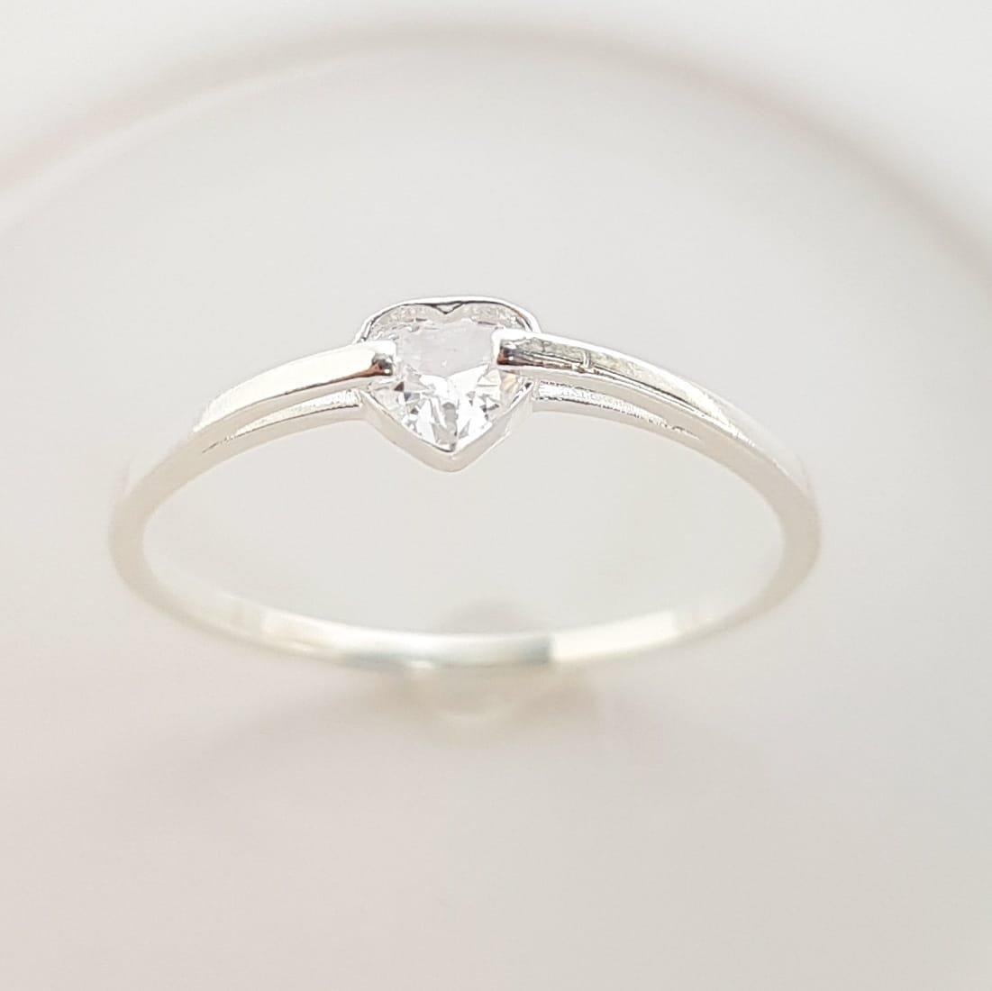 ANEL ENTREMEIO ARO DUPLO LISO CORAÇÃO CRISTAL | BANHO DE PRATA 