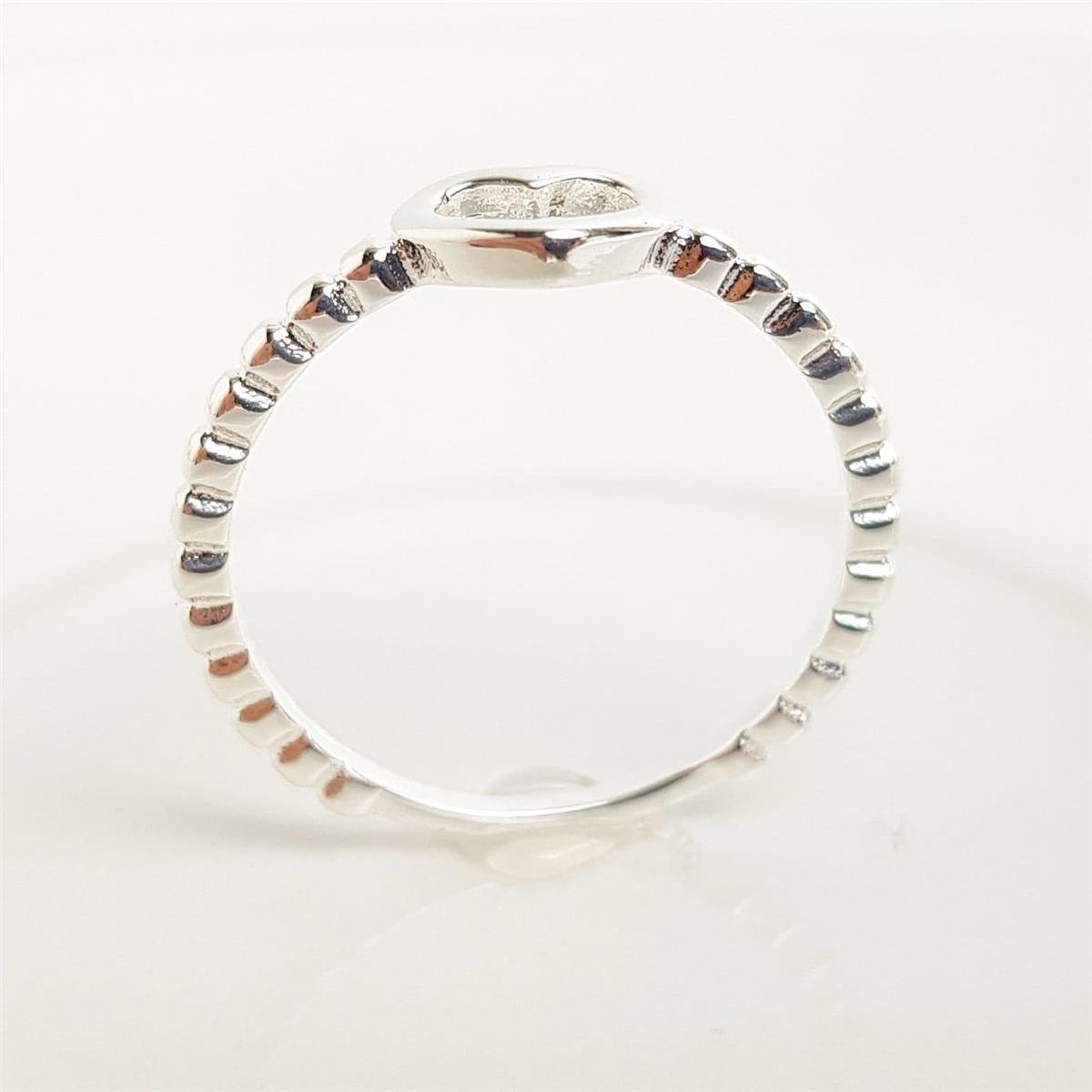 ANEL ARO EM MINI ESFERAS CORAÇÃO VAZADO LISO| BANHO DE PRATA 