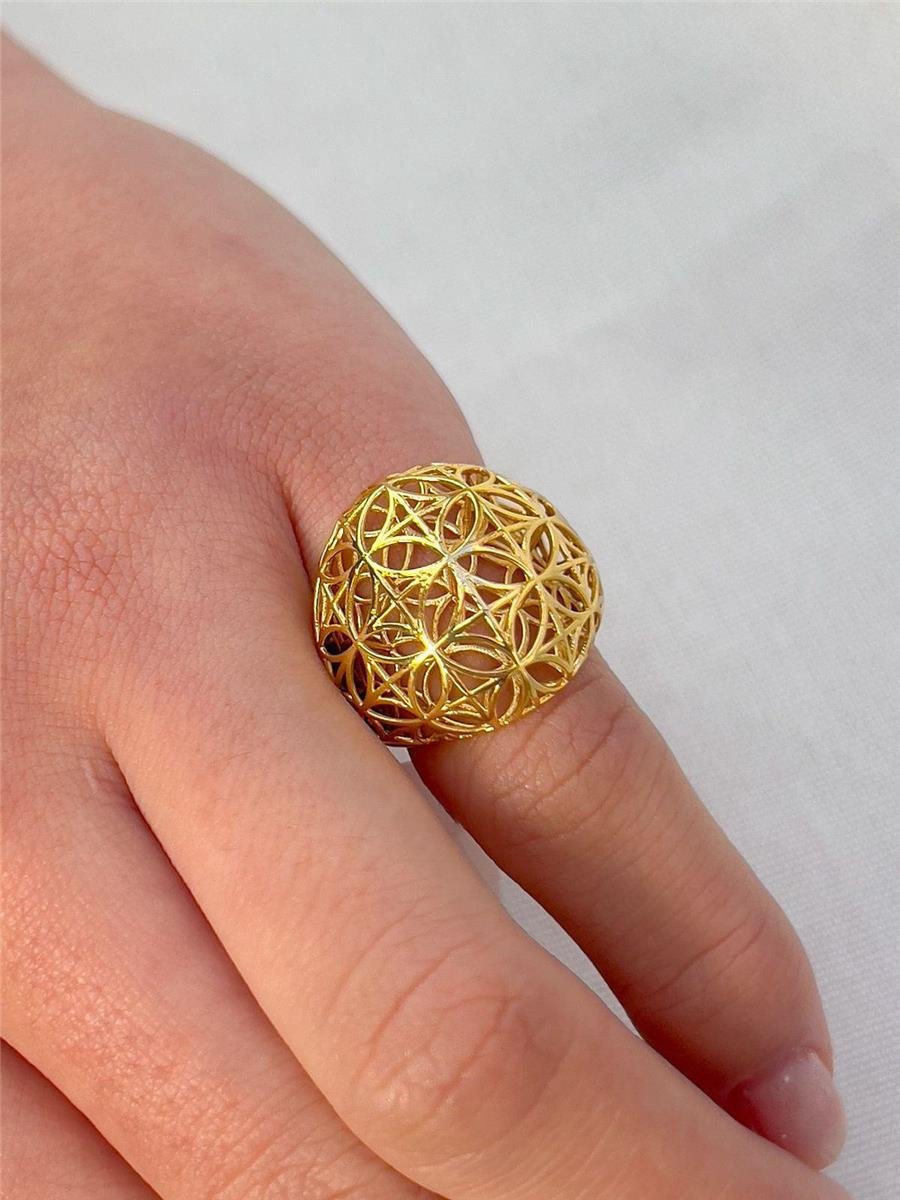 ANEL ARO LISO ARREDONDADO FLOR DA VIDA VAZADO | BANHADO EM OURO 18K