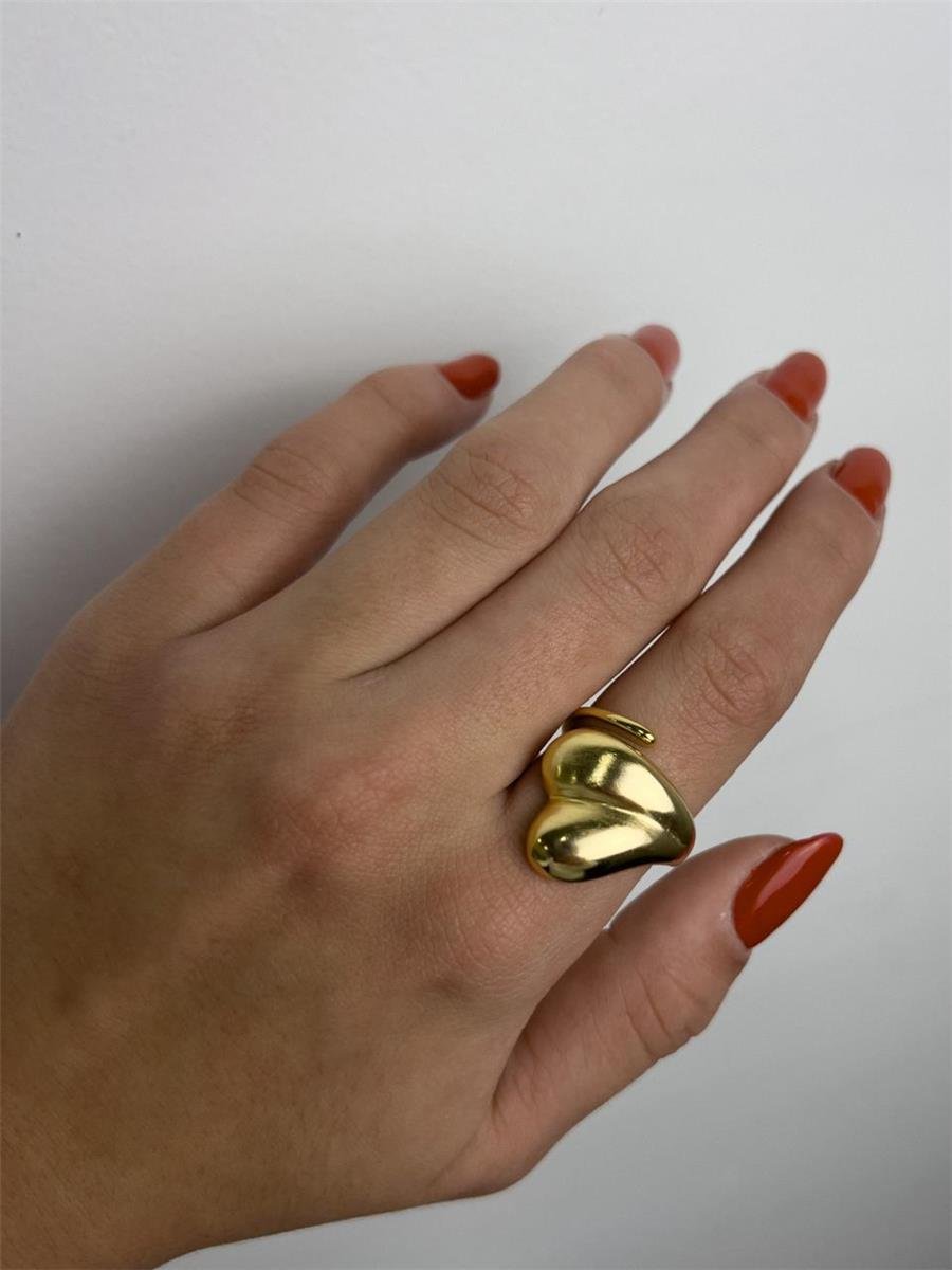 ANEL REGULÁVEL ARO LISO PONTA EM CORAÇÃO | BANHADO EM OURO 18K