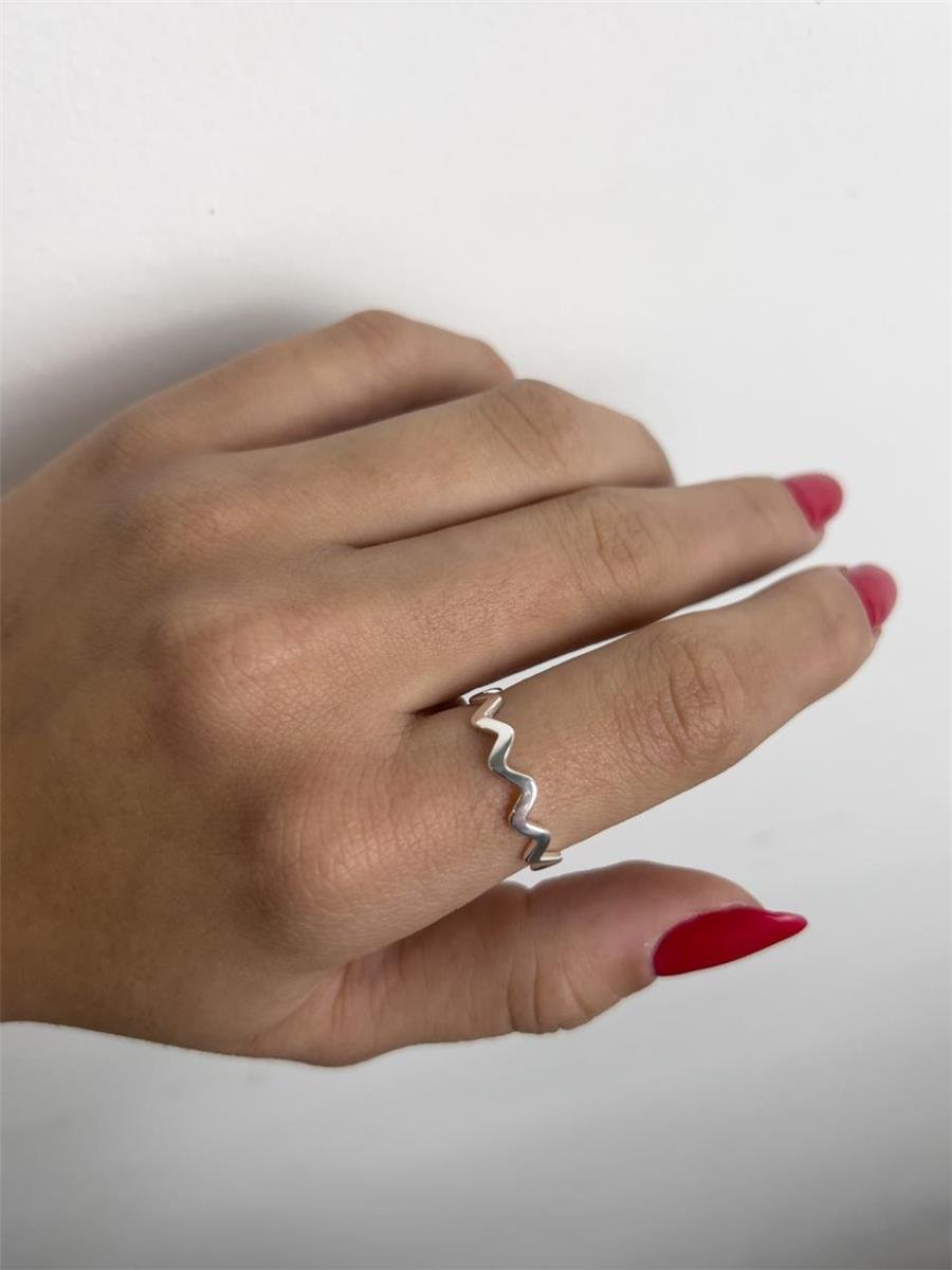 ANEL REGULÁVEL AROS EM ZIGZAG LISO | BANHO DE PRATA 