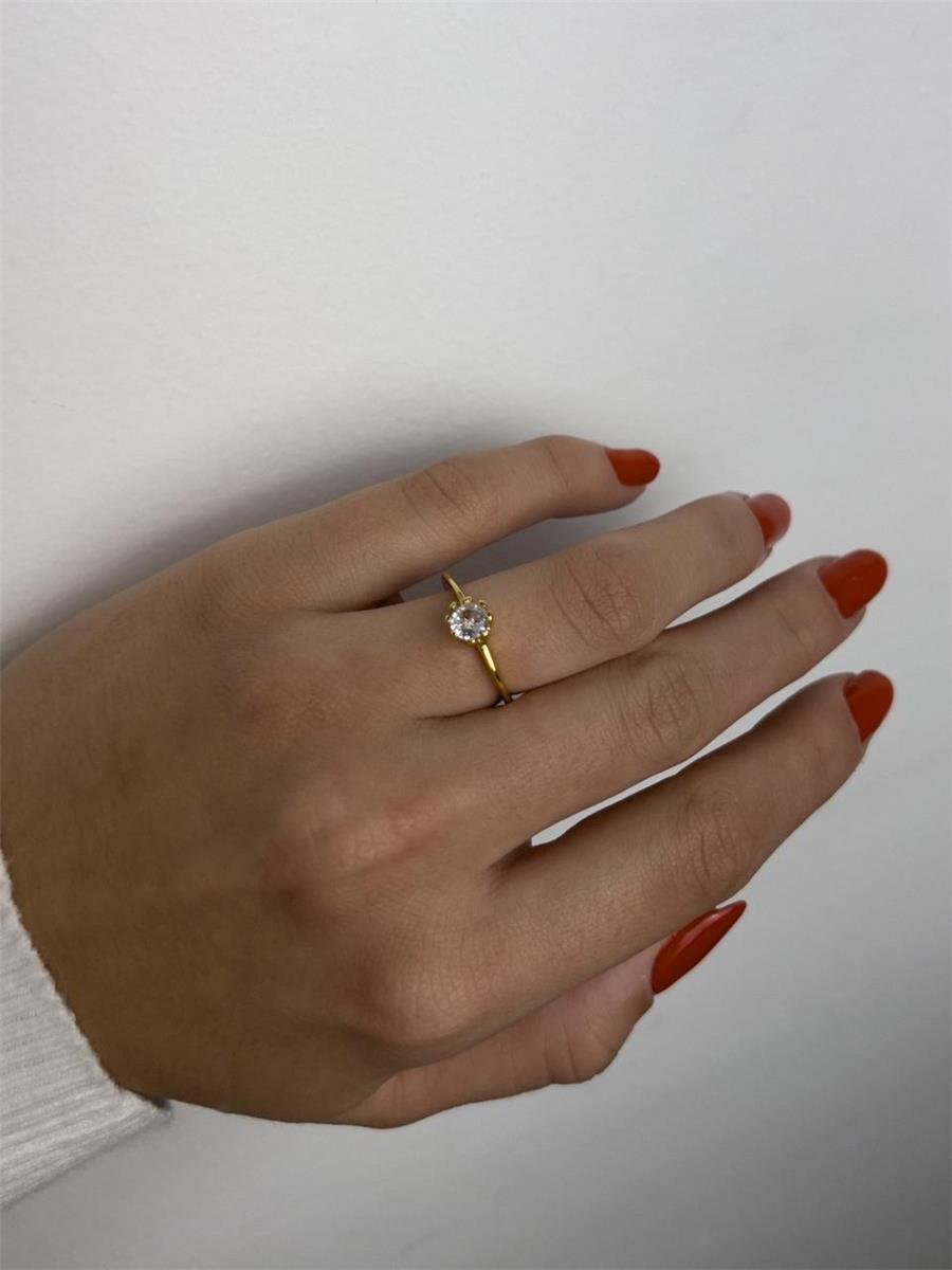 ANEL REGULÁVEL ARO LISO CENTRO CRISTAL ZIRCÔNIA 6MM | BANHADO EM OURO 18K