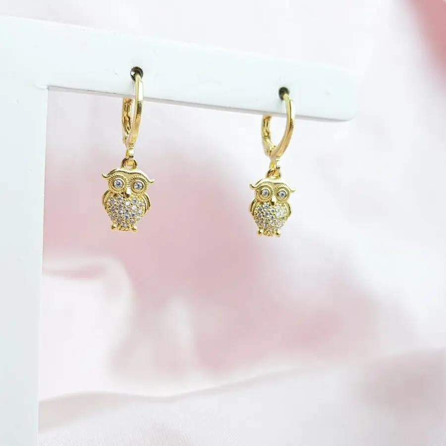 ARGOLINHA CLICK CORUJA CRAVEJADA|2,5CM|BANHADO EM OURO 18K