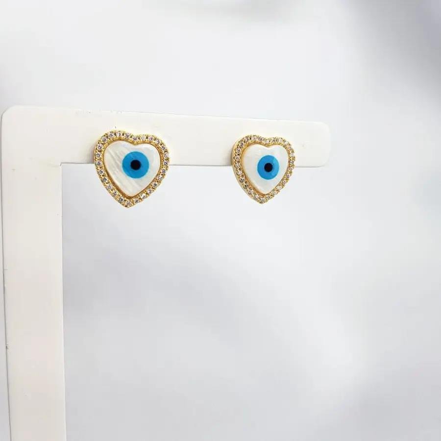 BRINCO OLHO GREGO EM CORACAO CRAVEJADO AO REDOR