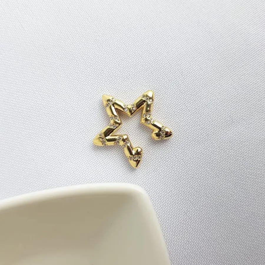 PIERCING ESTRELA CRAV ZIRC INCOLOR| 2,6CM|BANHADO EM OURO 18K