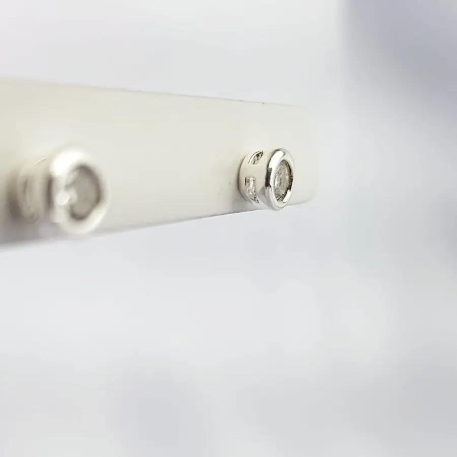 BRINCO CRISTAL REDONDO COM BASE|5MM| BANHO DE PRATA