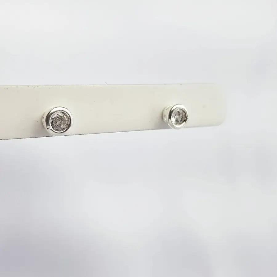 BRINCO CRISTAL REDONDO COM BASE|5MM| BANHO DE PRATA