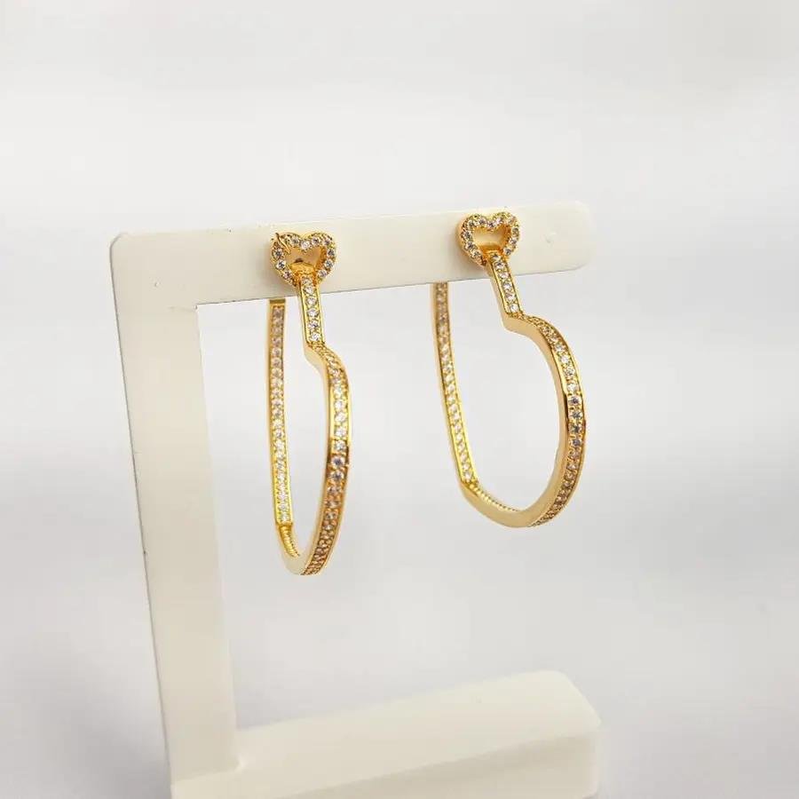 ARGOLA BASE CORAÇÃO FORMATO CORACAO CRAV|4CM |BANHADO EM OURO 18K