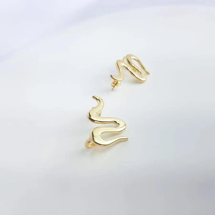 BRINCO COBRA SIMPLES LISO |3CM |BANHADO EM OURO 18K