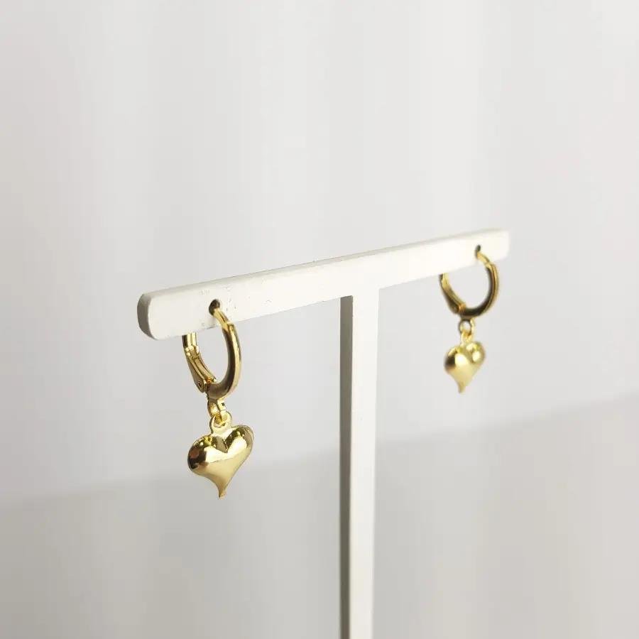 ARGOLA ARTICULADA PG CORACAO 1,1CM OCO LISO