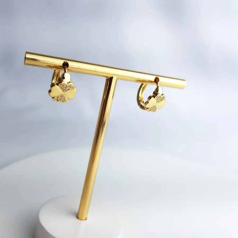 ARGOLA TREVO DE 4 FOLHAS LISO E CRAV|1,4CM|BANHADO EM OURO 18K