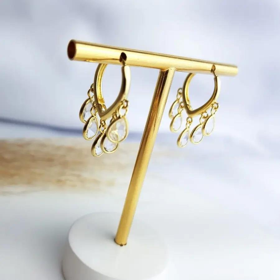 ARGOLA FORMATO GOTA PG GOTA CRISTAL|BANHADO EM OURO 18K