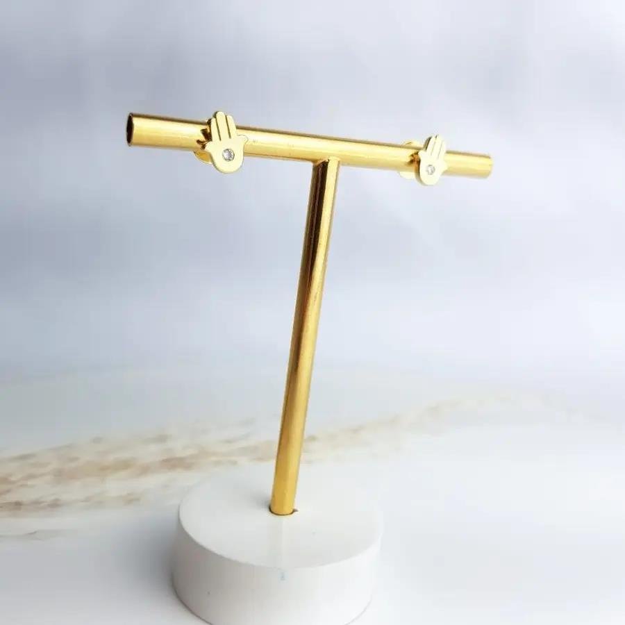 BRINCO MÃO DE FATIMA LISA COM ZIRC AO MEIO|BANHADO EM OURO 18K