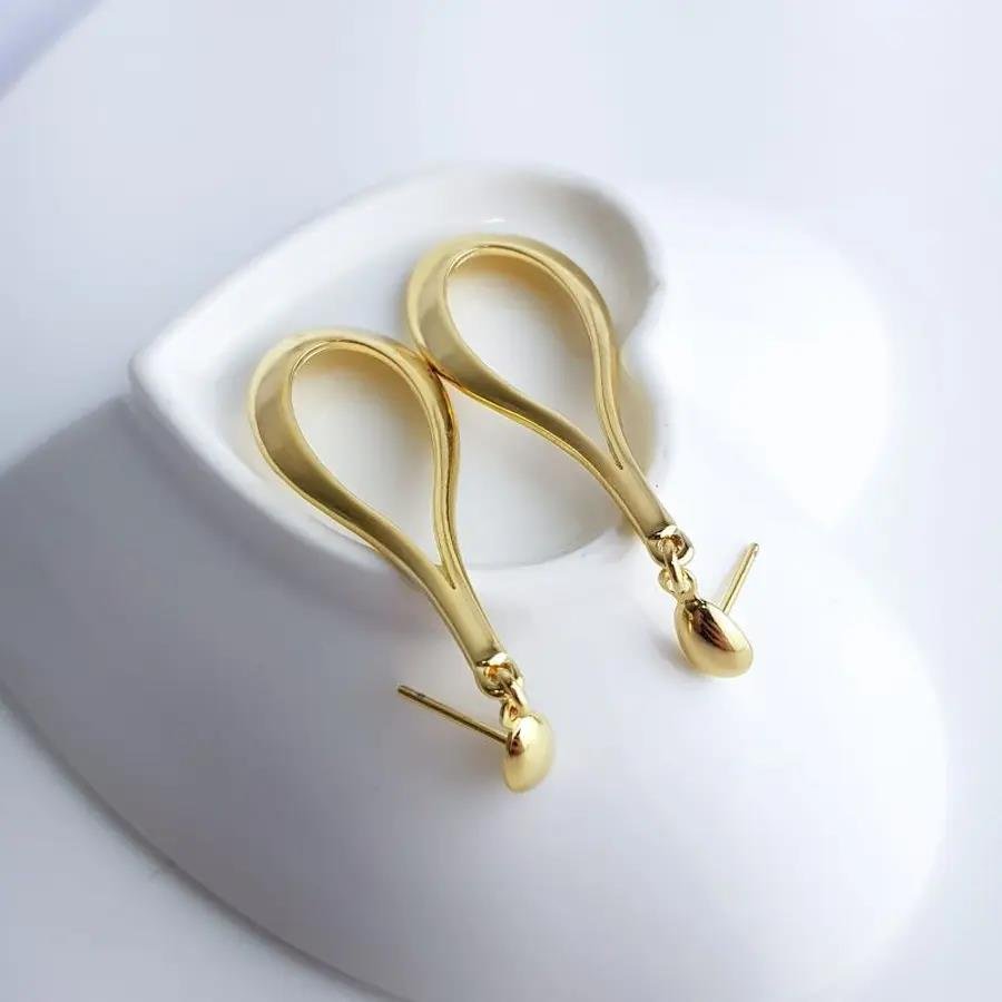 BRINCO GOTA VAZADA PENDURADA|BANHADO EM OURO 18K