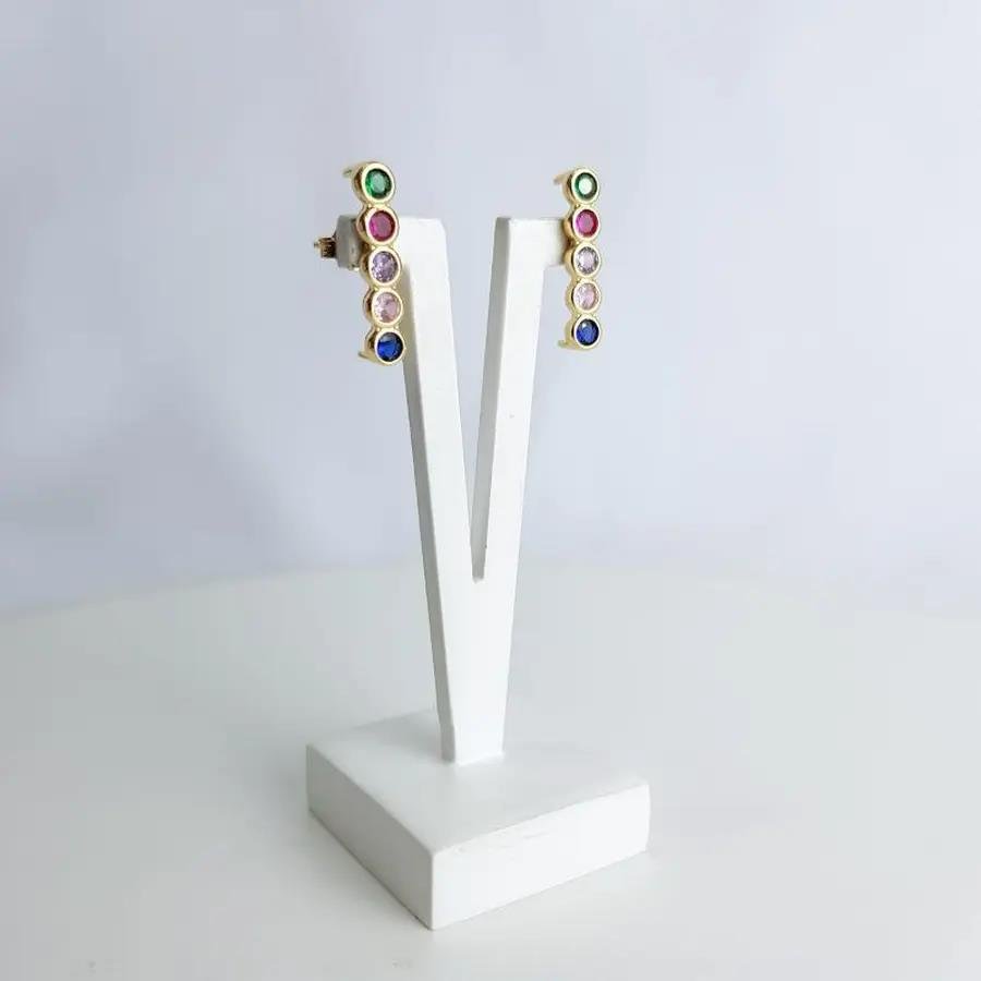 BRINCO EAR HOOK COM 5 PONTO LUZ ZIRC COLOR 2CM