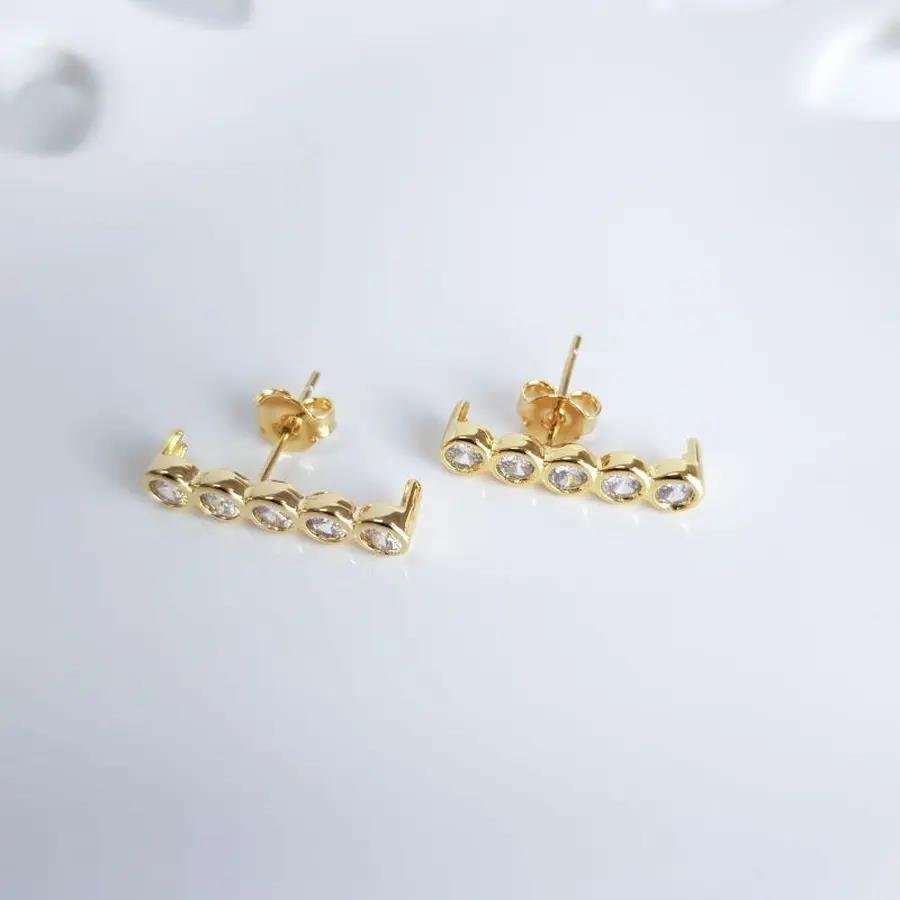 BRINCO EAR HOOK COM 5 PONTO LUZ ZIRC CRISTAL 2CM