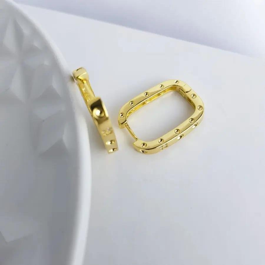 ARGOLA 1,8X2,5CM INSPIR.BVLGARY DETALHE PTO LISO